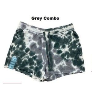 Members Mark favorite TIE DYE SHORT size L (NWT)
